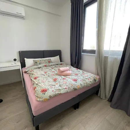 Lamias For A Relaxing Time *