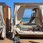 Lamias For A Relaxing Time * Livadhia